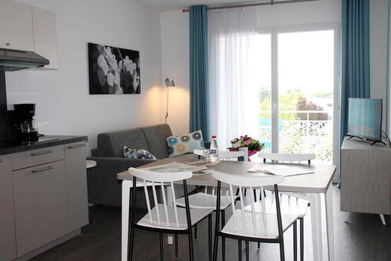 Residence Vacances Bleues Les Coteaux De Jonzac Buitenkant foto